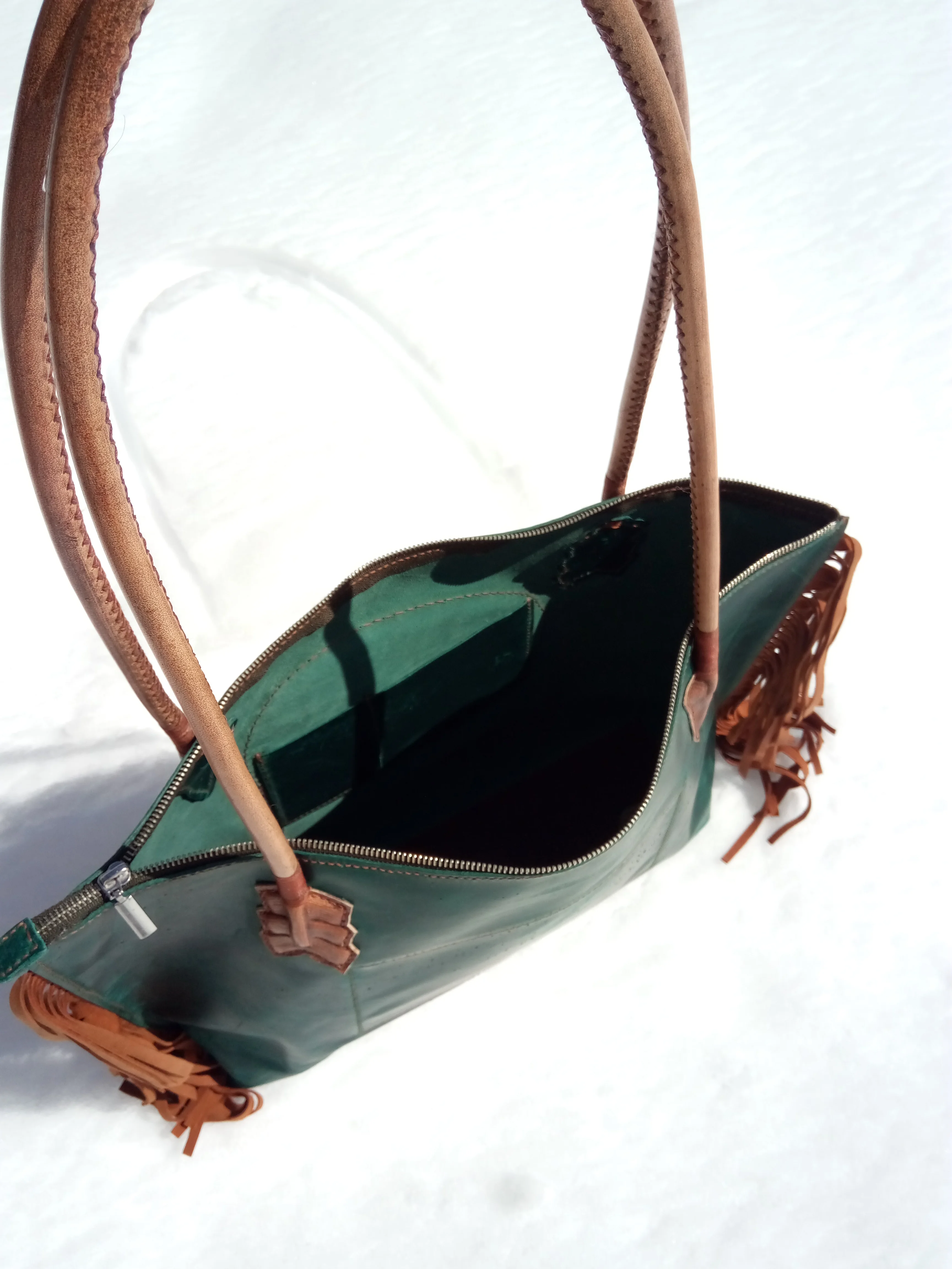 Рисунок 3 - Дизайнерская сумка-тоут из натуральной кожи