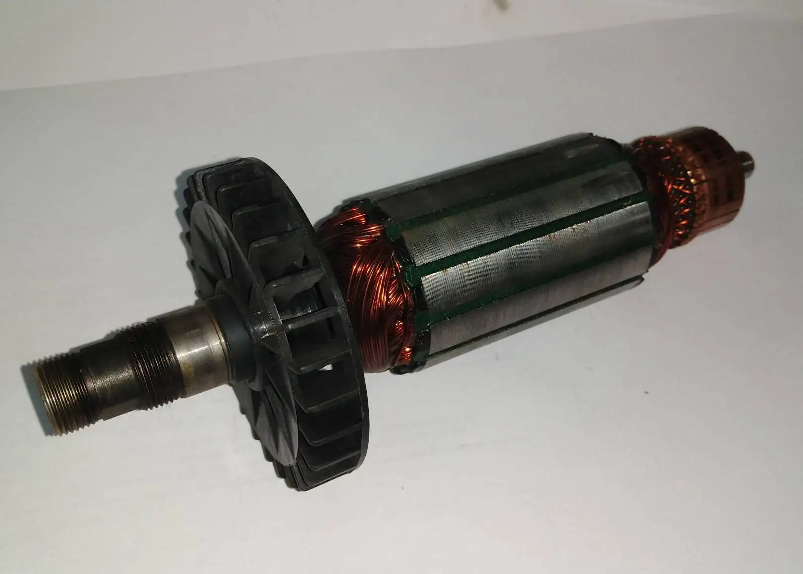 Якорь 3612 макита. Ротор bosch 2604011943. Шестерни для перфоратора dwt sbh 750ts. Якорь dwt. Dwt bh14-40.