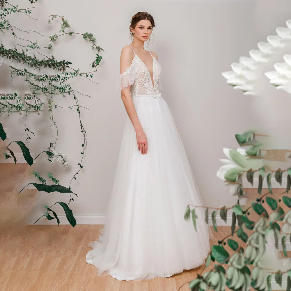 

2022 New Lace Appliqués Deep V Neck Tulle Sheer Sexy Open Back Design and Floor Wedding Dress Factory Custom Vestidos De Novia