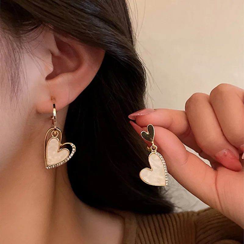 

New Trendy Asymmetry Heart Dangle Earrings Exquisite Star Moon Zircon Earrings for Women Fashion Wedding Party Jewelry Pendients
