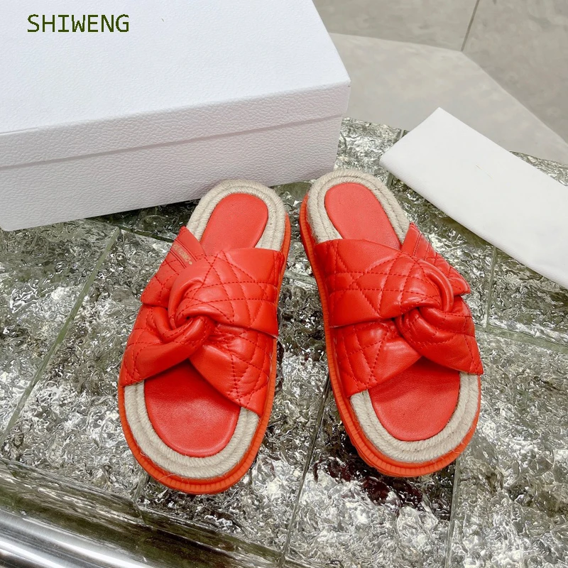 

2022 Summer Women Fashion Fishmen Slippers Cross Outdoor Slides Flat Slipper Soft Ladies Female Celebrities Flip Flops