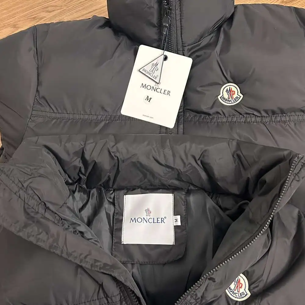 Пуховик Moncler Тонкая Посадка Зимняя СогретьСя Утепленная Пуховая КуртКа