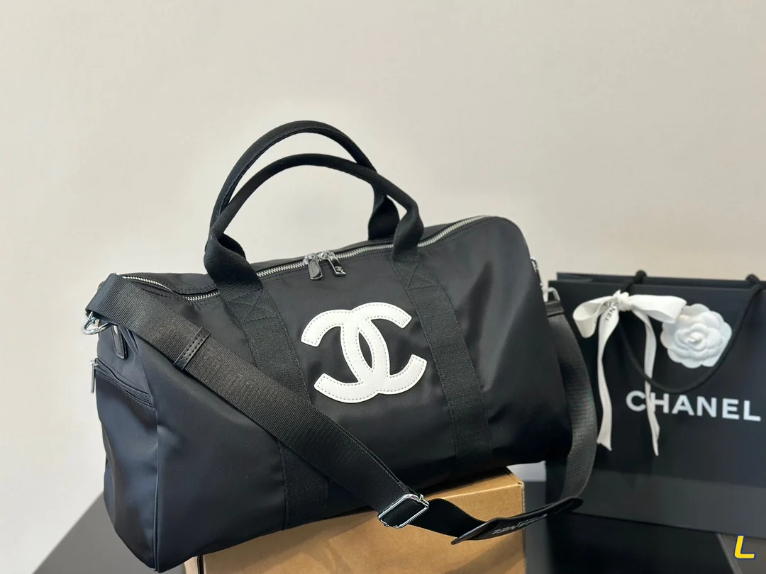 Сумка-тоут 2024 Chanel Новая женская сумка-кошелек через плечо Модная