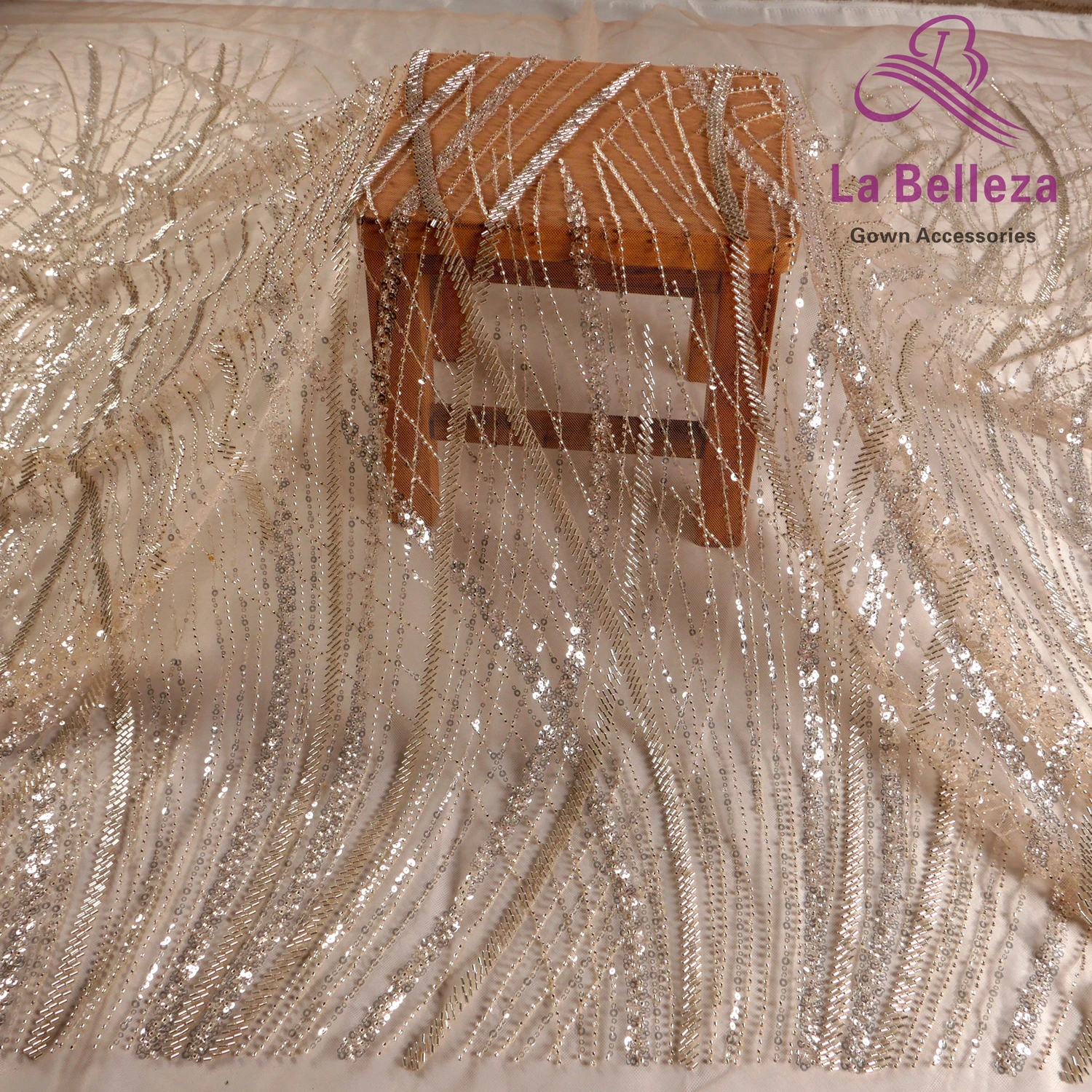 

La Belleza hot lace fabric,Silver beads sequins on nude(skin) tulle champgan beaded wedding prom dress lace,47'' width 1 yard