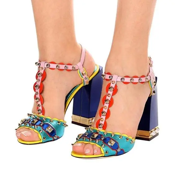 

Newest Chunky Heel Peep Toe Rivet Vintage Sandals Ethnic Large Size Female Buckle Slingback Patchwork Sandals Summer Women Shoes