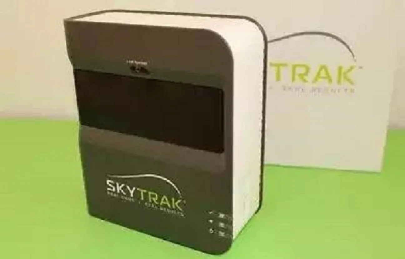 

Горячая Скидка SkyTrak симулятор игры в гольф монитор + Skytrak защитный