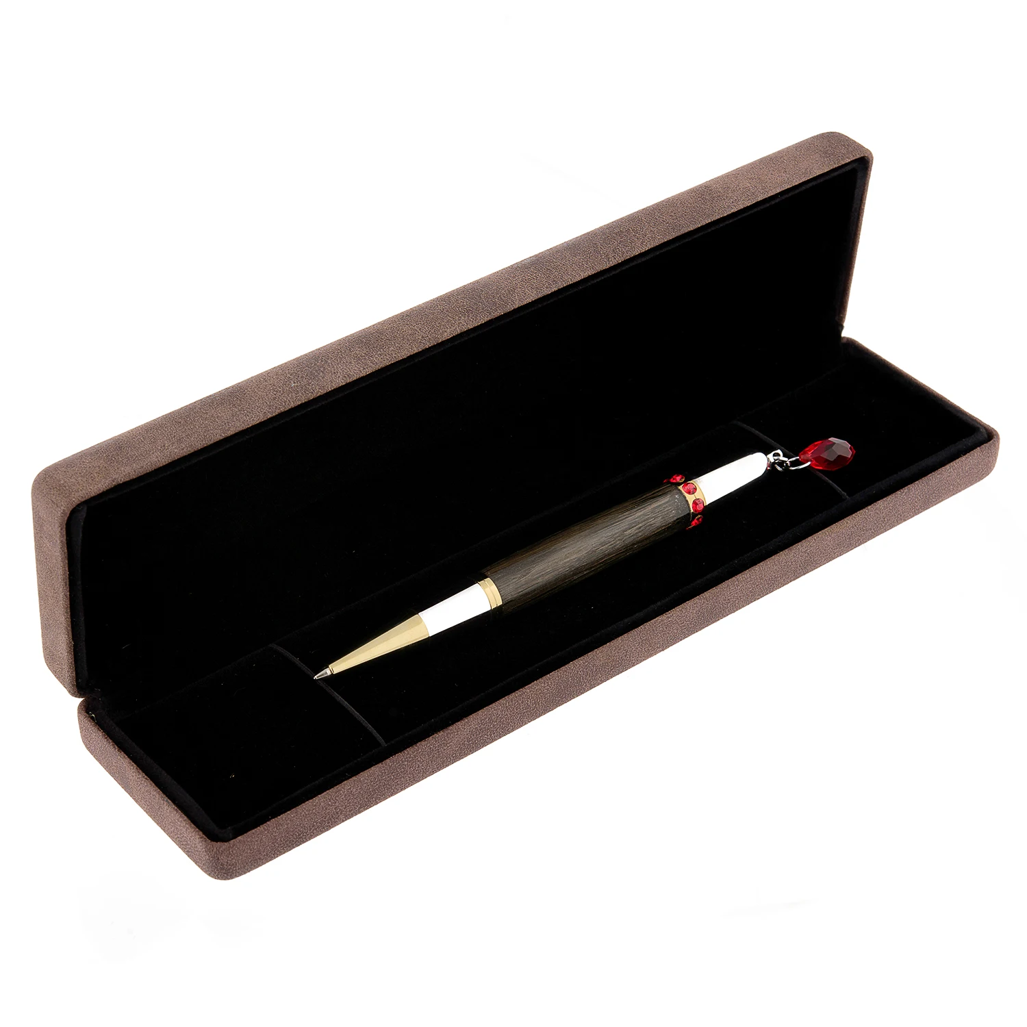 Рисунок 3 - Ручка из морёного дуба "Д