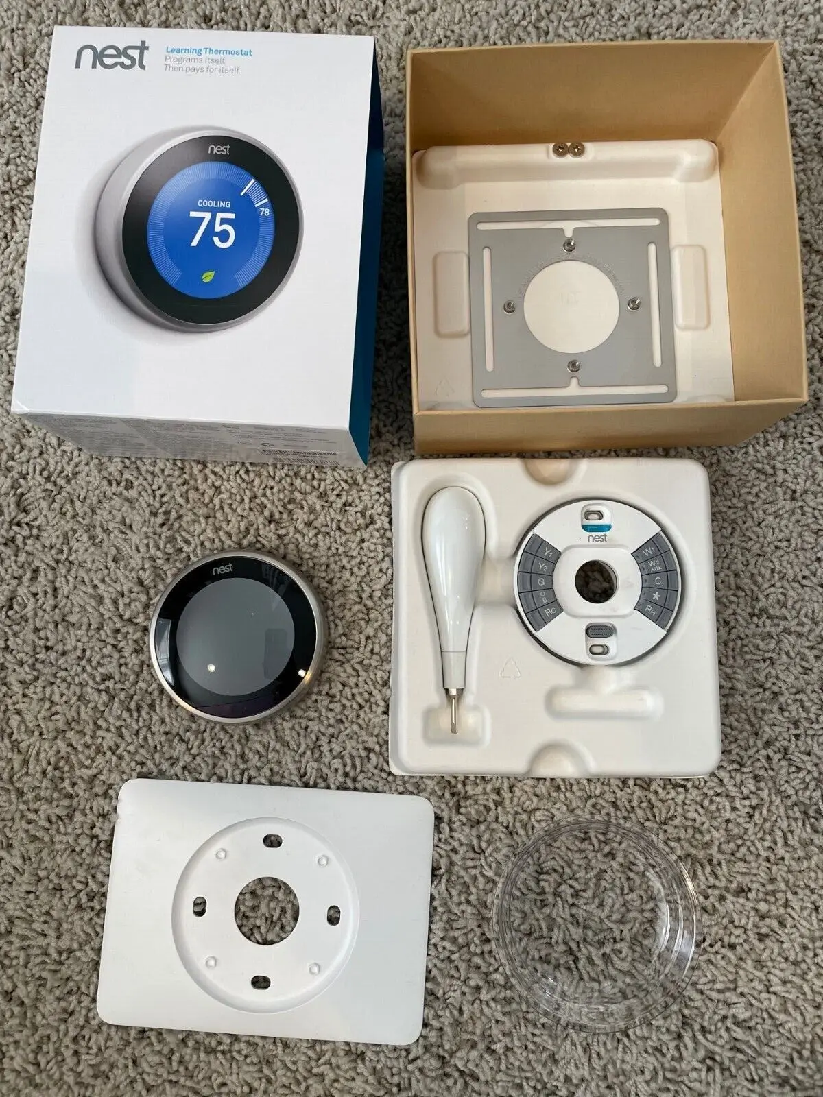 

END OF THE YEAR SALES Sales Promo Nest Learning Thermostat T3007ES 3rd Generation