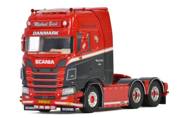 

WSI 1:50 SCANIA CS20H 6X2 Майкл Бач 01-3118 B66