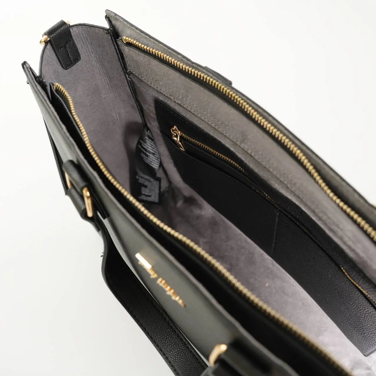 Женская сумка |