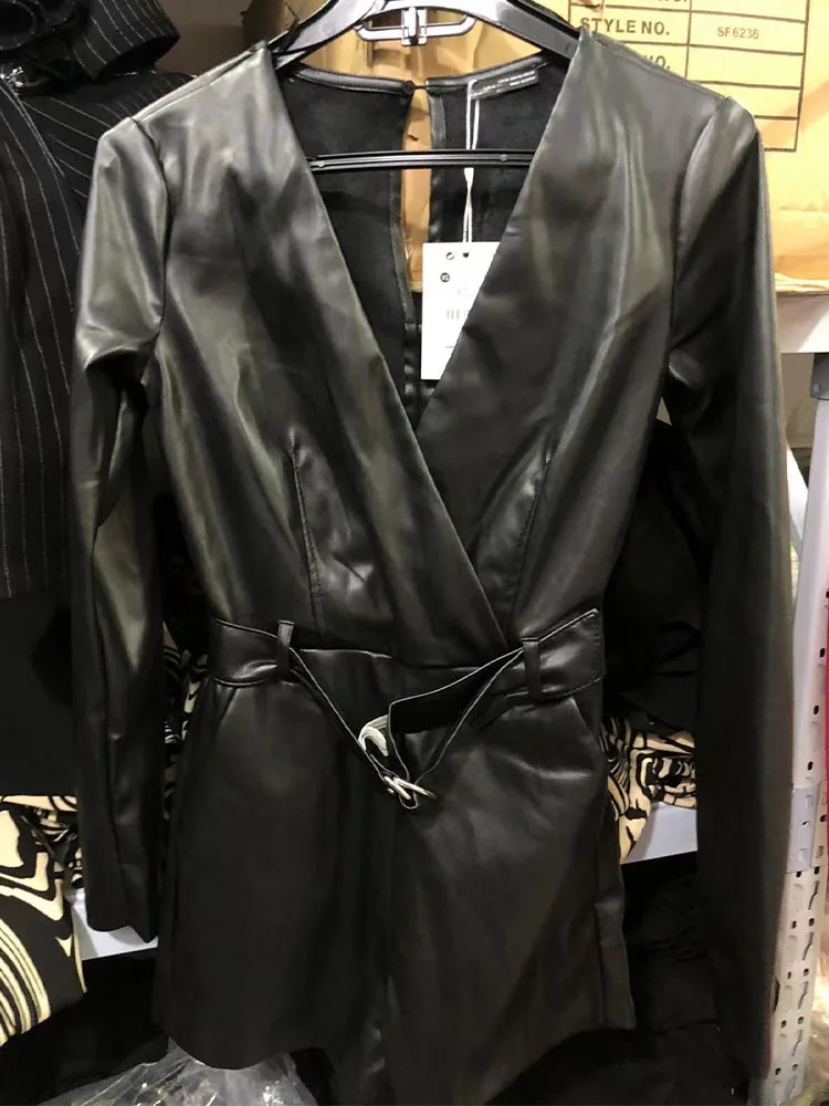 

Zach AiIsa counter quality autumn new fashion retro waist slim belt V-neck long-sleeved textured faux leather jacket top