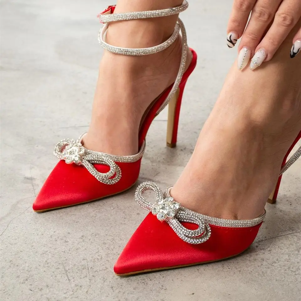 

Women Pumps Luxury Designer Crystal Bowknot Satin High Heels Summer Sandals Shoes for Womens Fashion Heeled Party Wedding Shoes