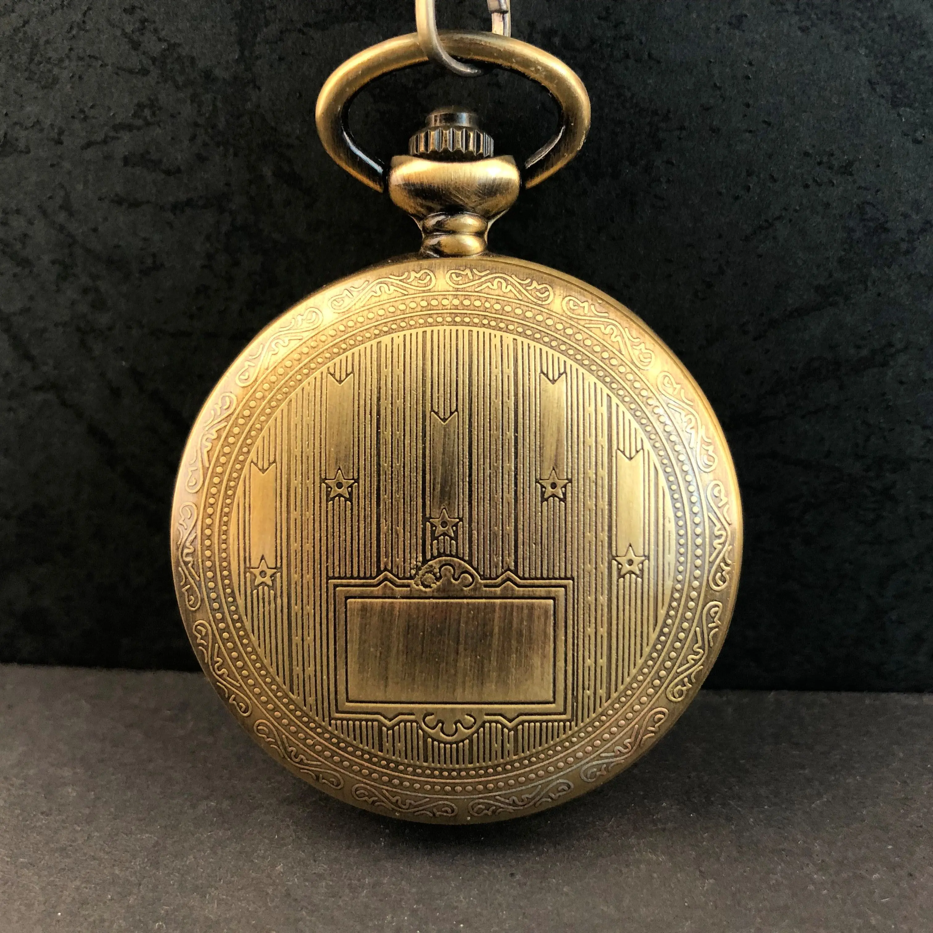 New Arrival Minimalist Artistic Mechanical Roman Numerals Pocket Watch Necklace Pendant Gifts For Women Or Man