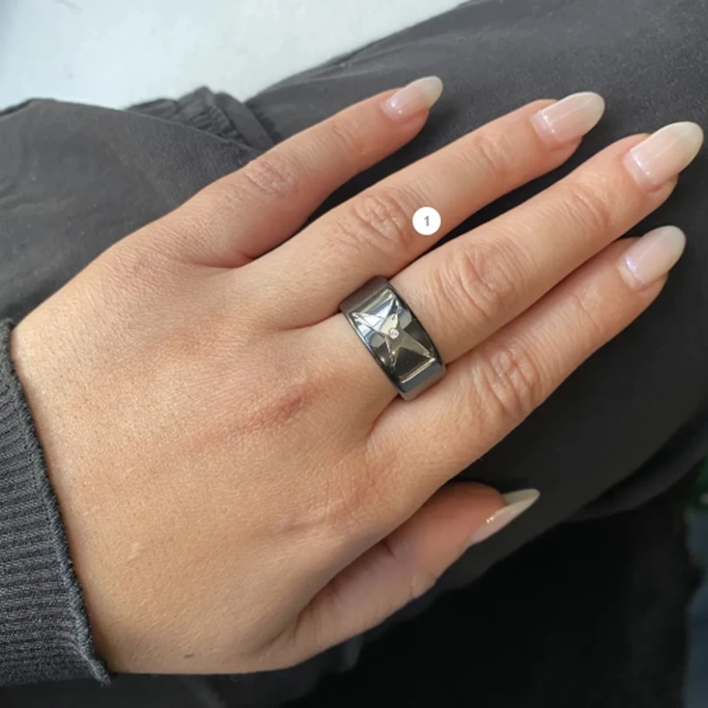 Женское кольцо из серебра с покрытием 18-каратного золота