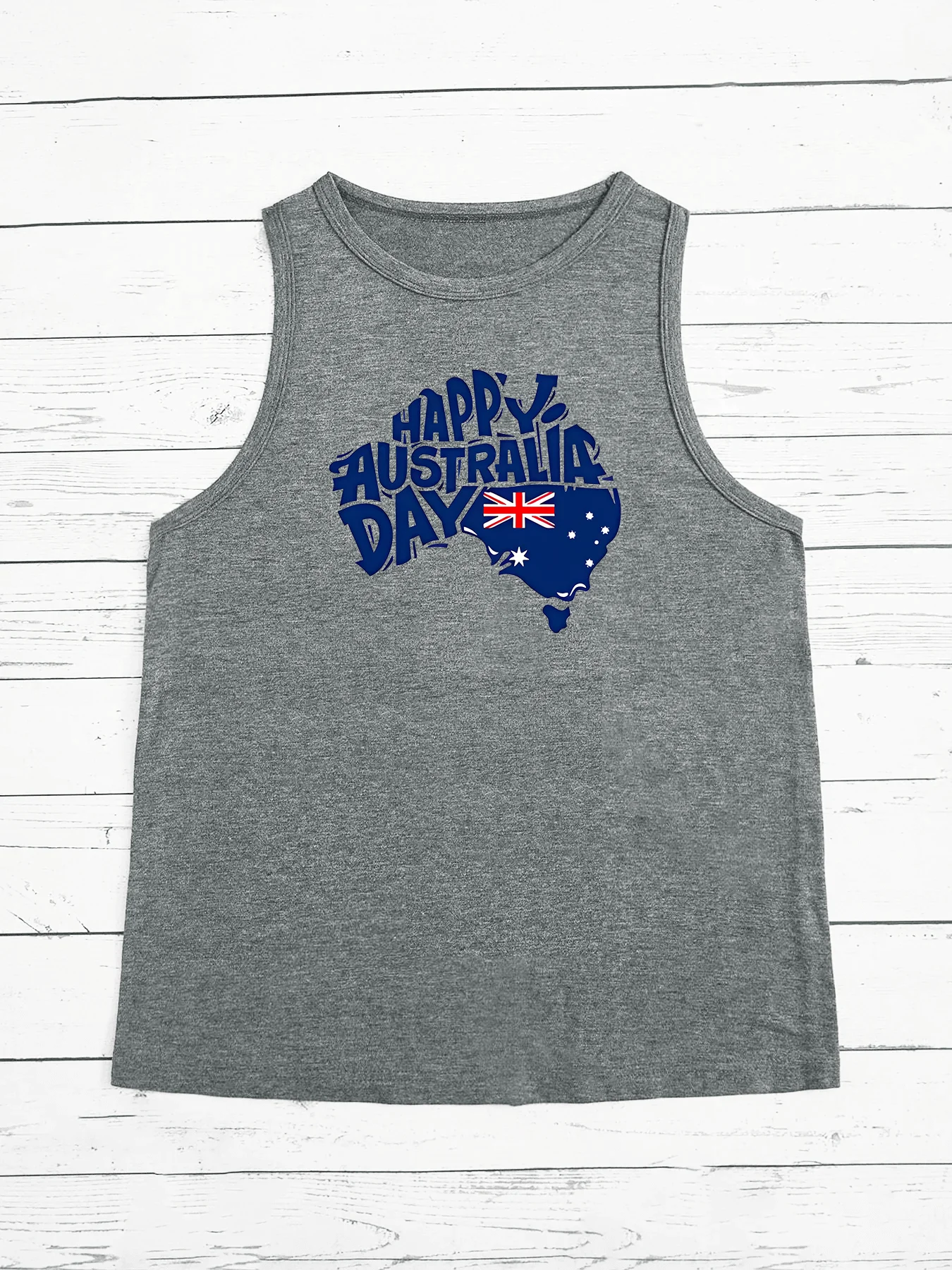 Женская спортивная майка с надписью и круглым вырезом свободного покроя