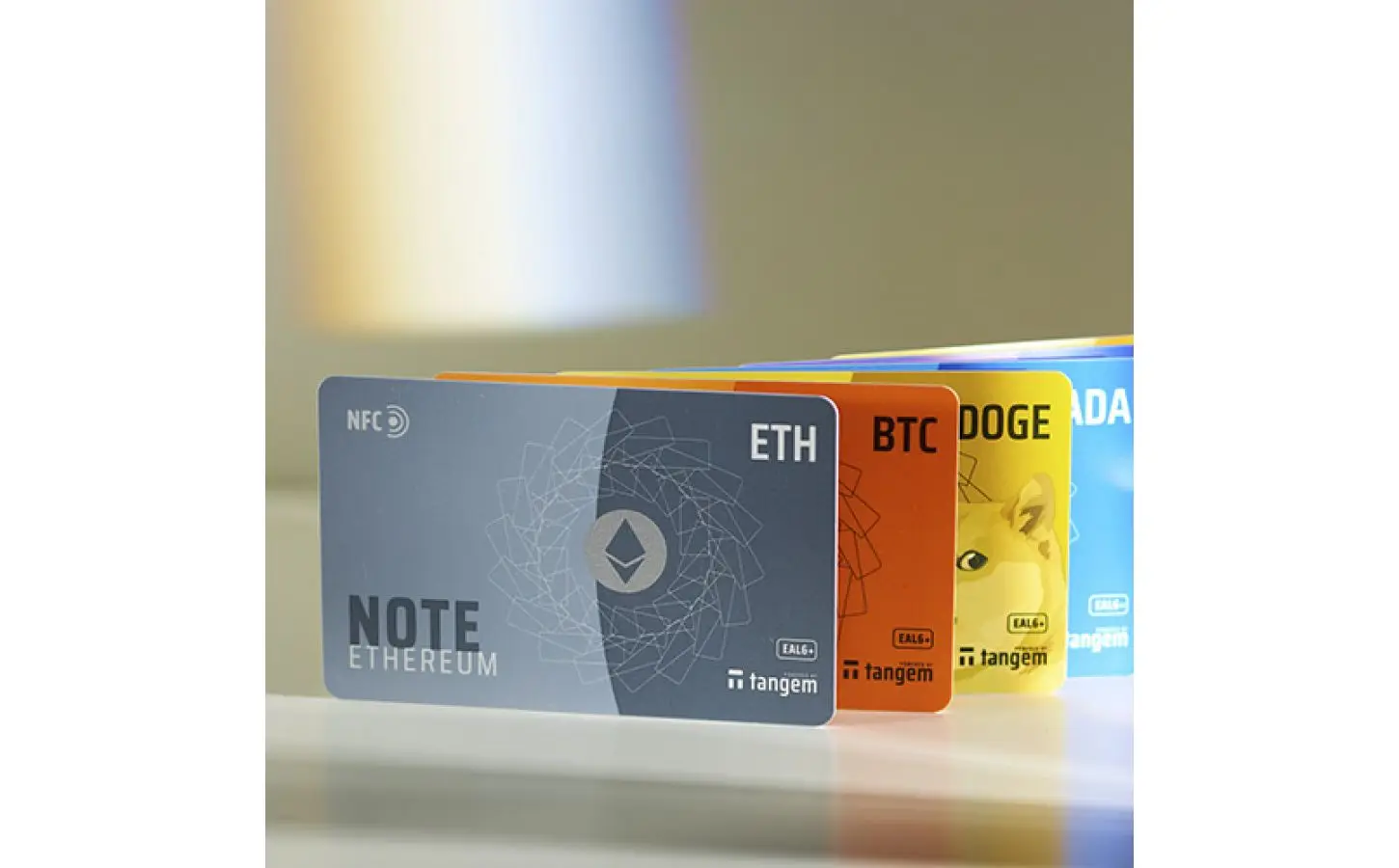 Аппаратный криптокошелек Tangem Note BTC/ холодный кошелек Биткоин Bitcoin |