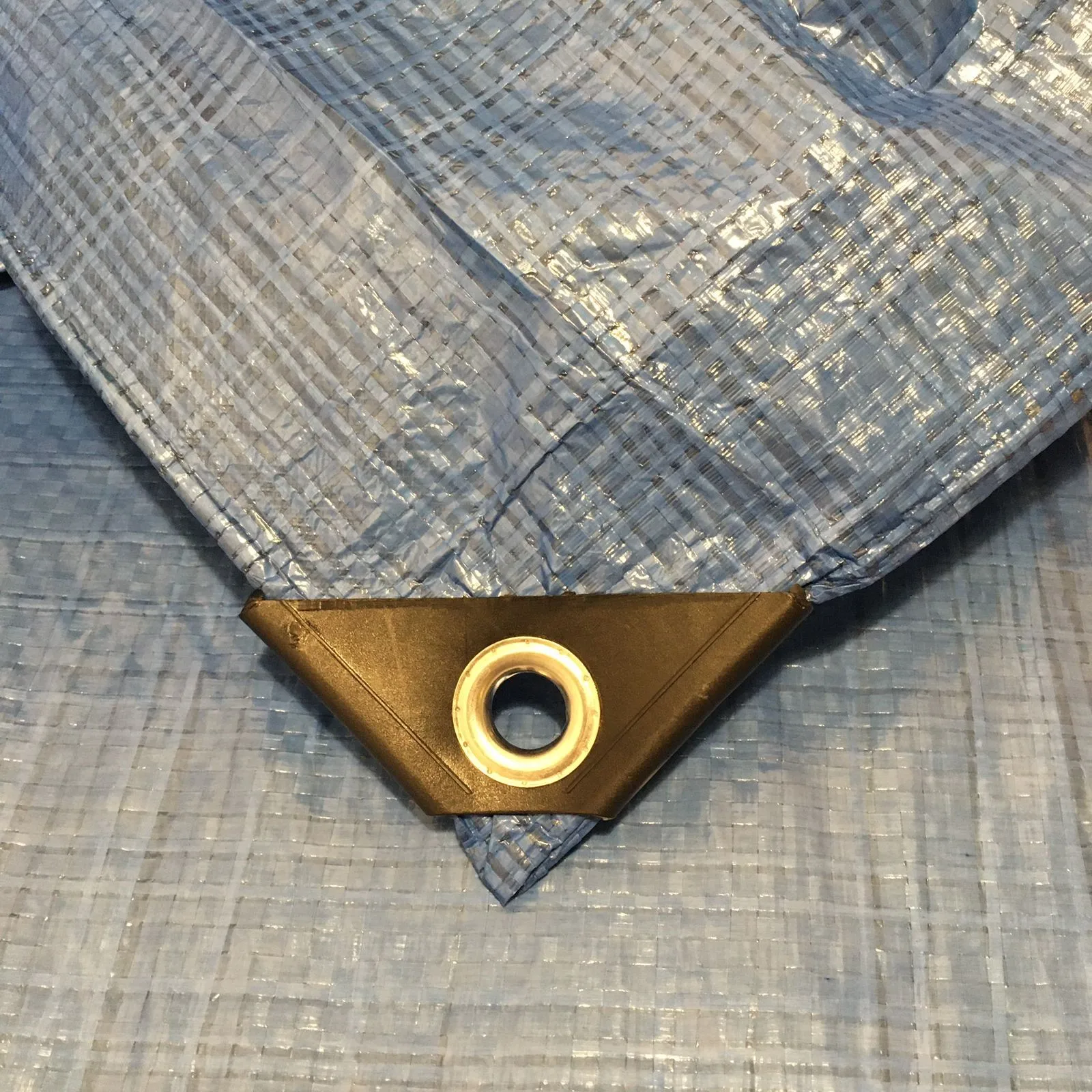 Тент с люверсами, тарпаулин 60 г/м2 2х3 / 3х4 / 4х6/5х6 / 3х5/ 3х6/4х5/4х6/8х10/ Тент с люверсами, тарпаулин 60 г/м2 2х3 / 3х4 / 4х6/5х6 / 3х5/ 3х6/4х5/4х6/8х10/