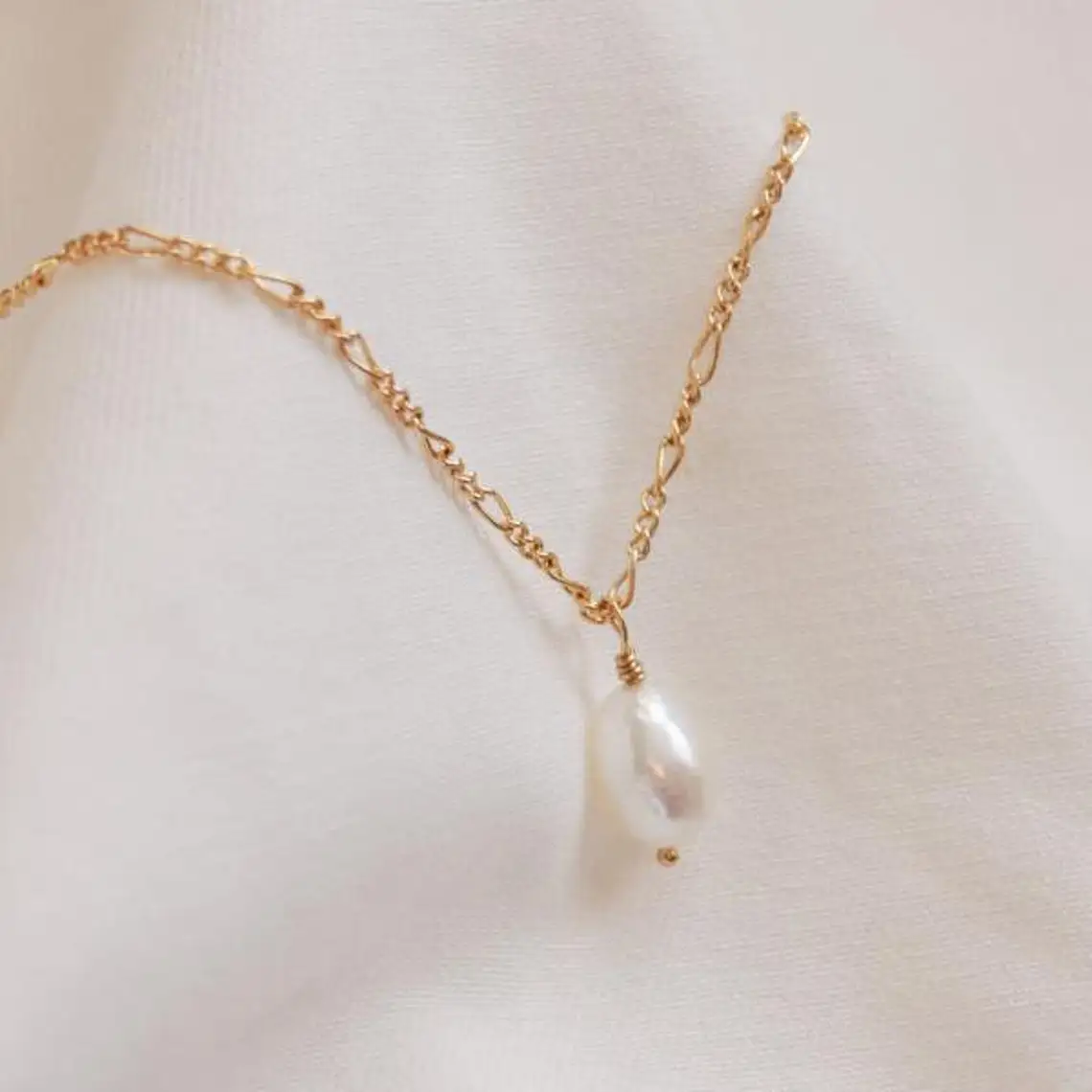 14K Gold Filled Figaro Chain Necklace Natural Baroque Pearl Choker Handmade Pendants Collier Femme Kolye Boho Necklace for Women