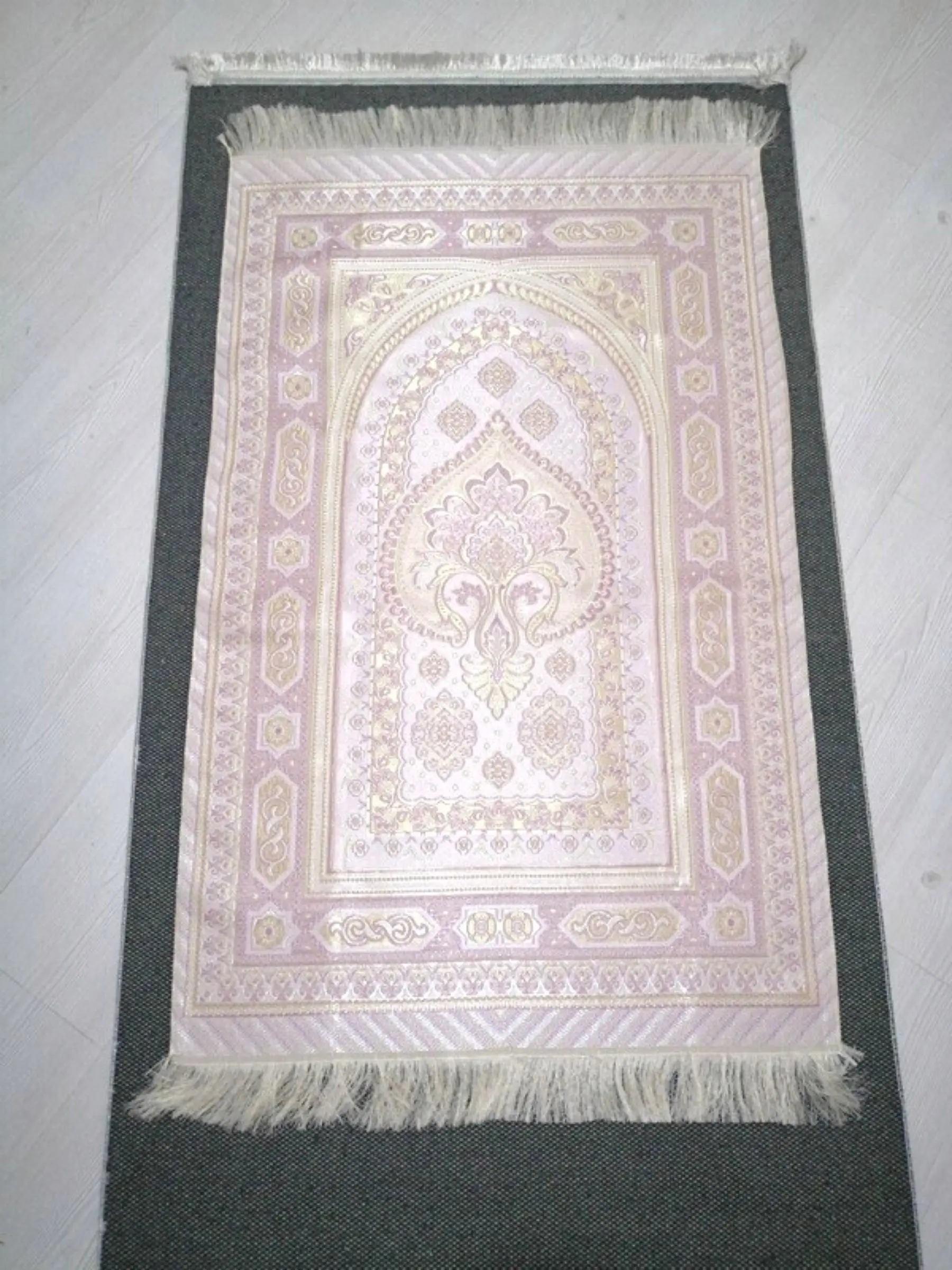 

Islamic Prayer Rug, Rug or Carpet for Muslim Prayer, Prayer Mat, Janamazz Sajjadah, Islamic Items
