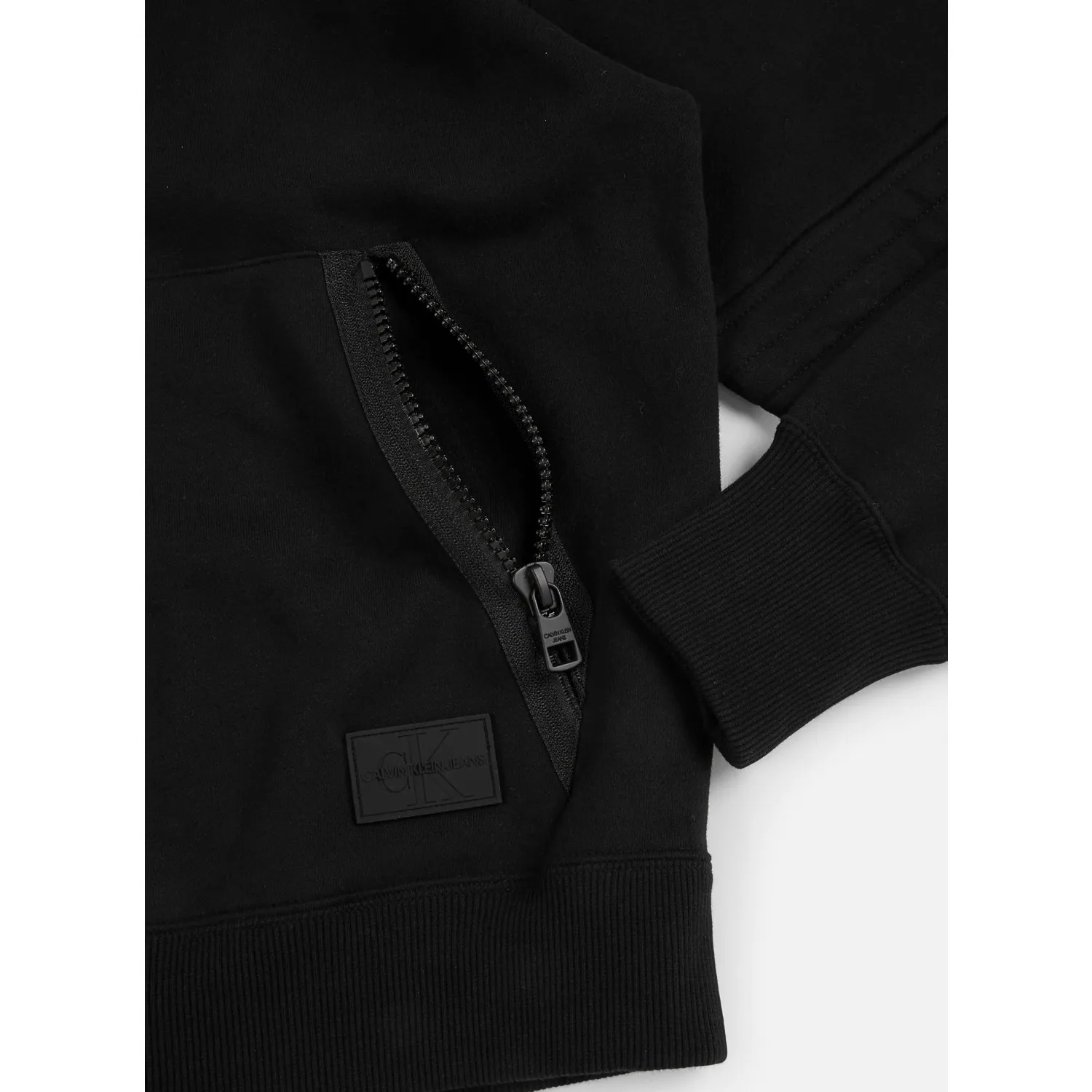 Рисунок 3 - Calvin Klein Мужской J30J31650