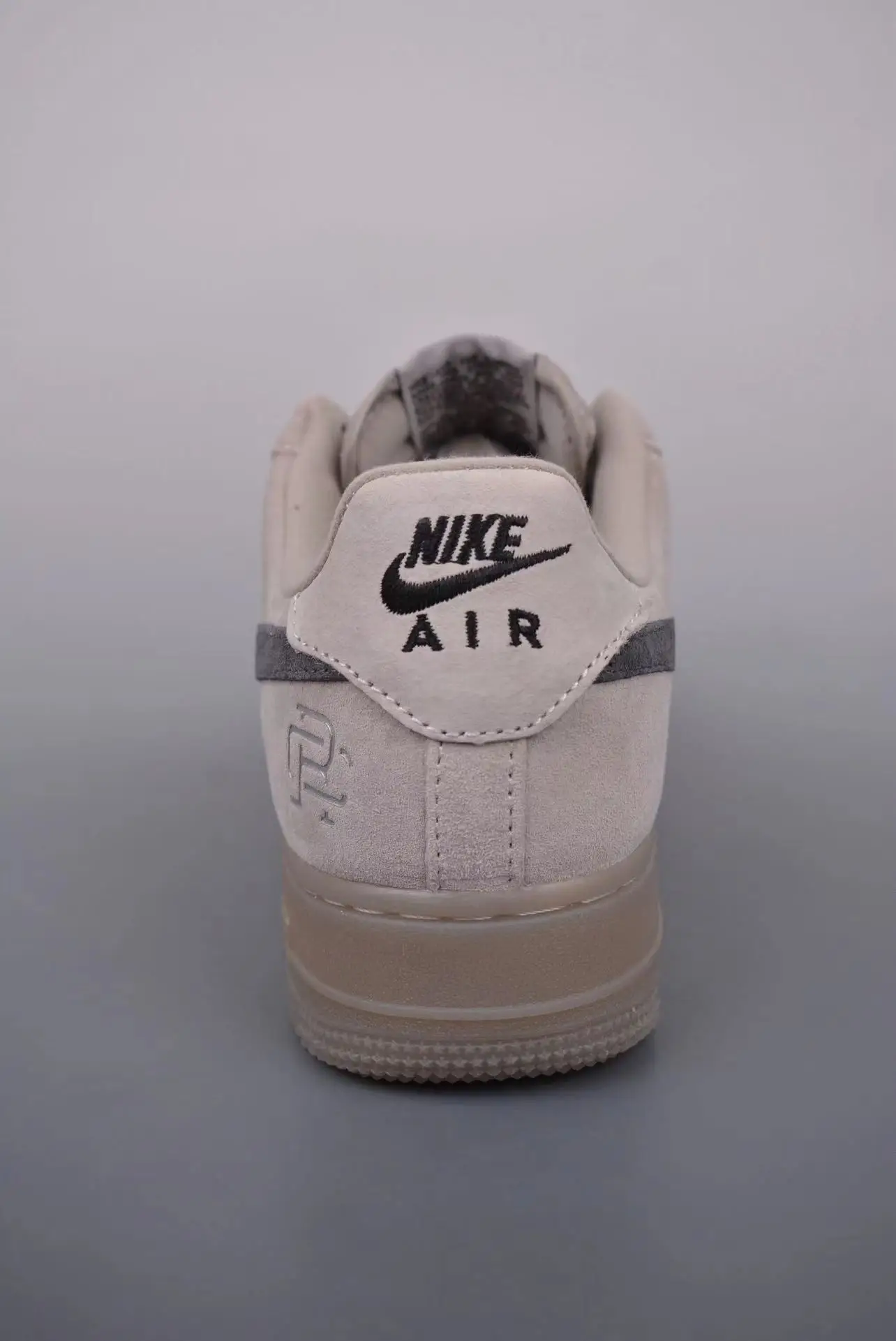 Низкие кроссовки Nike Air Force 1