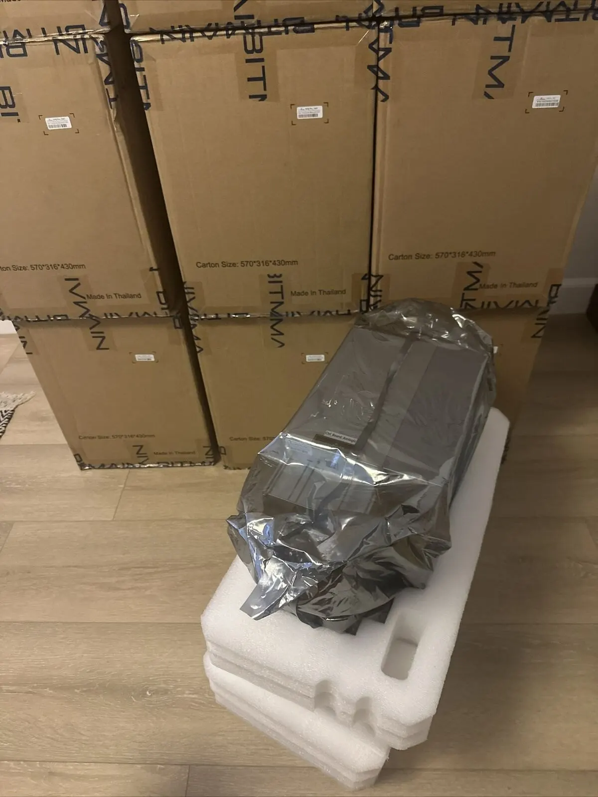 

100% Официальный BITMAIN ANTMINER S19K PRO BITCOIN MINER (136TH)