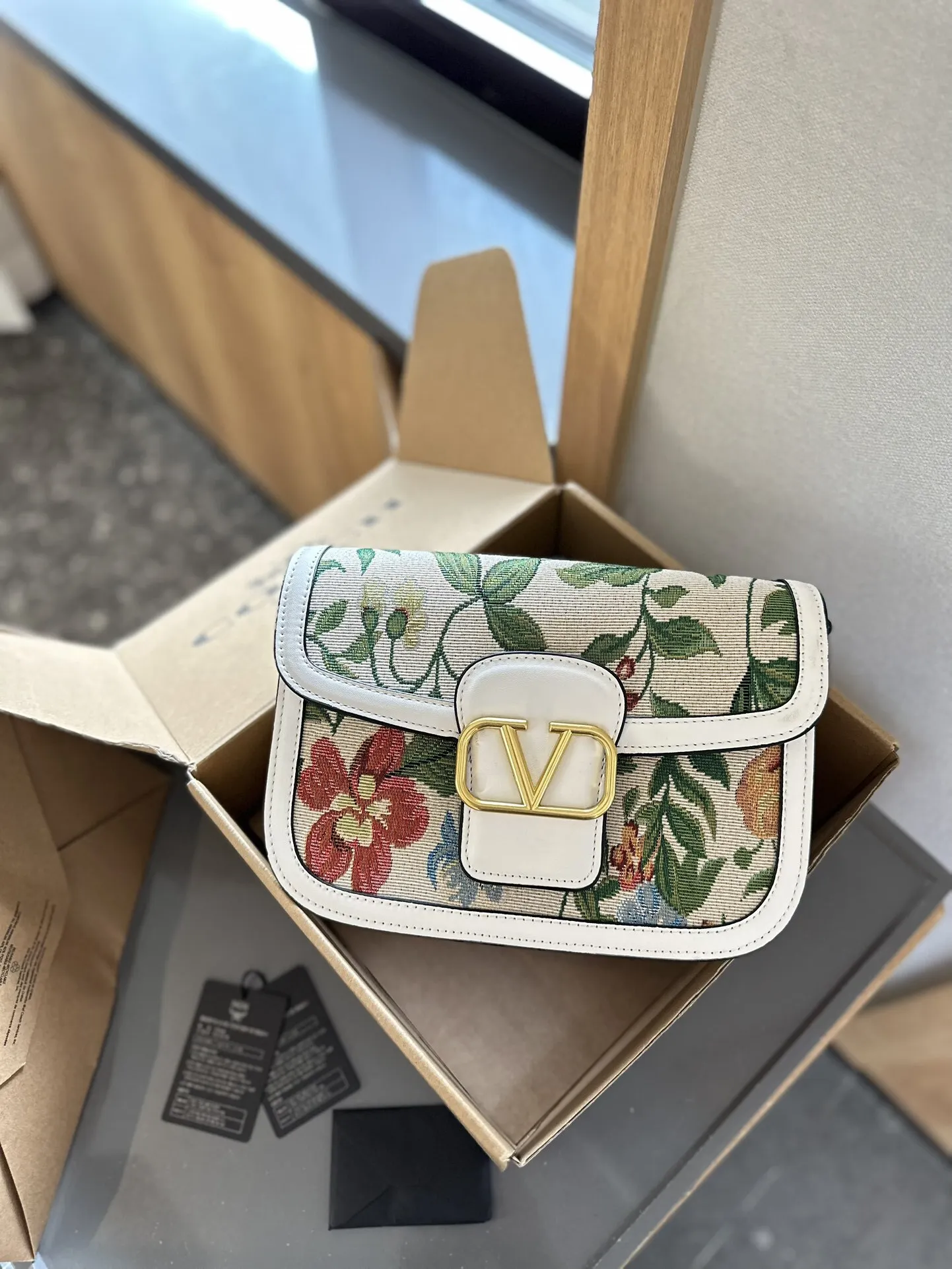 копия 1: 1 Женская Модная Сумка Valentino