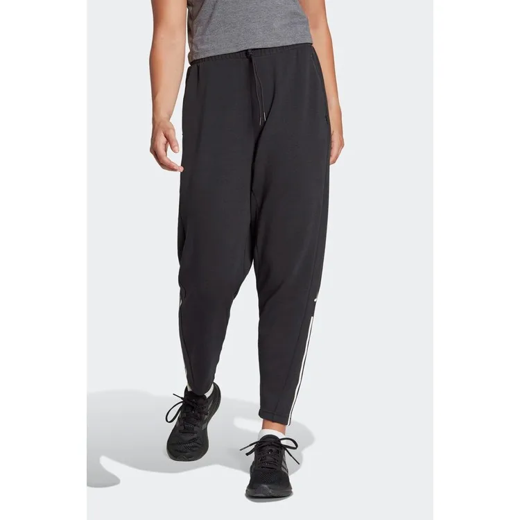 adidas Женский спортивный костюм