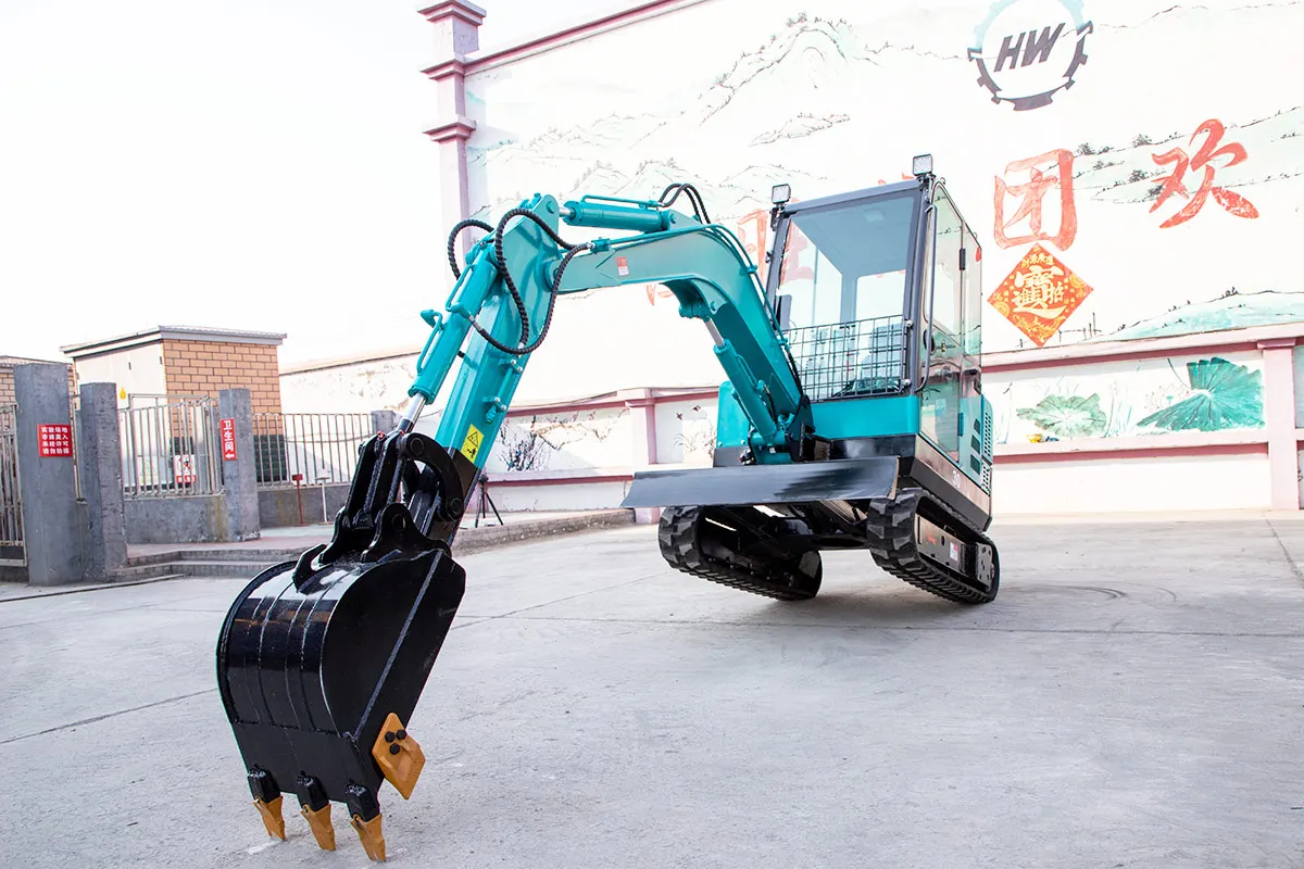 Миниатюрный гусеничный мини-кран