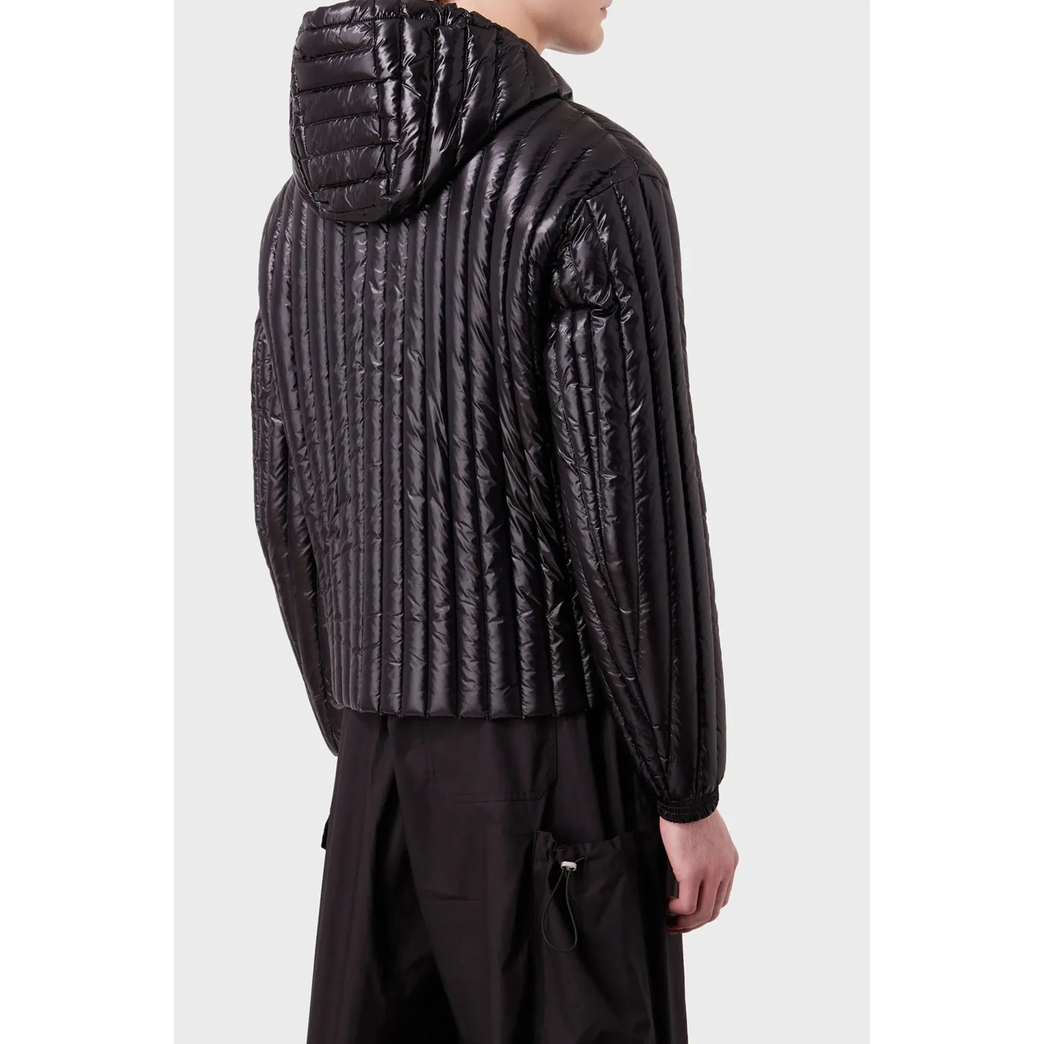 Рисунок 2 - Emporio Armani Обычная посадка