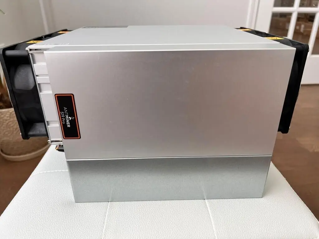 

Новинка BITMAIN ANTMINER S19J Pro- 96Th/s ASIC MINER-BTC-Биткоин-продавец из США