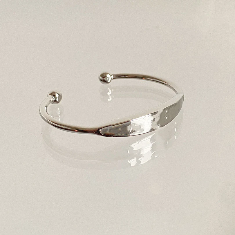 

NIGO Presbyopia Men's Thin Bracelet Silver Jewelry #nigo89215
