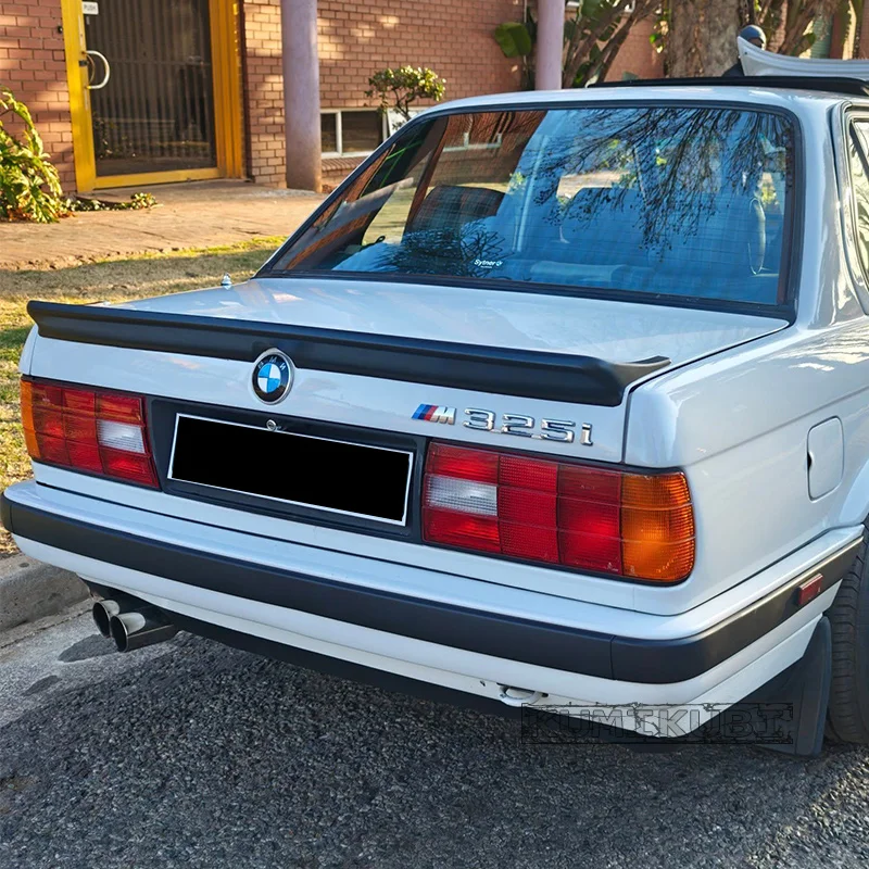 Фото Задний спойлер M-tech Ducktail Duckbill для BMW 3 e30 1982-1993 Седан Купе №5