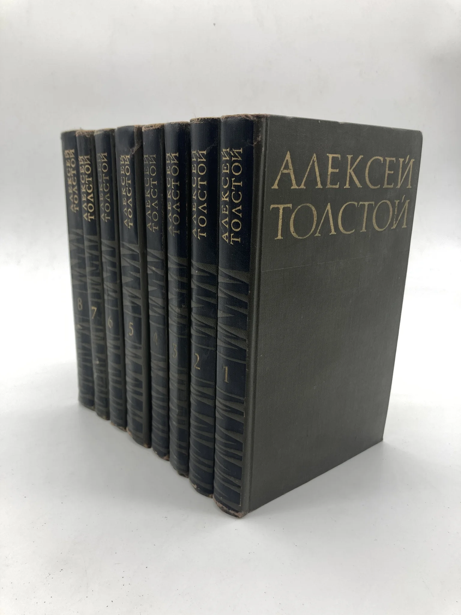 Алексей Толстой в 8 томах (комплект 8кн.) |