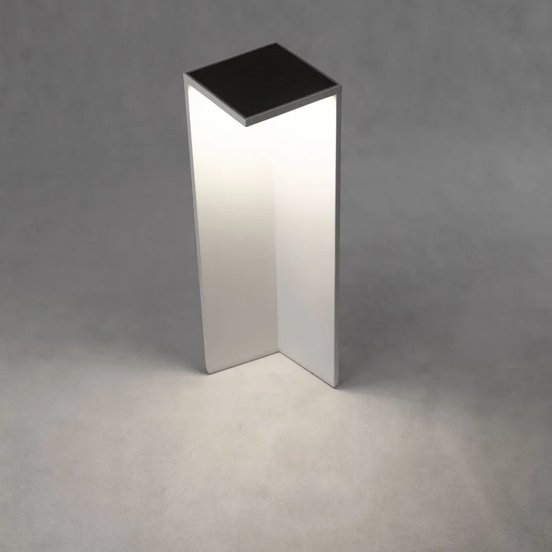 Садовый светильник 8807 REILAVEHC artnaM