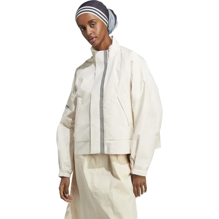 Рисунок 2 - Белая женская куртка Adidas IC5446