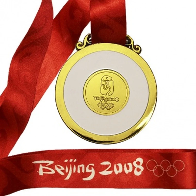 олимпийская медаль пекин 2008. медали олимпиады 2008. медали олимпийских игр 2008 года. медаль олимпийских игр 2008 года пекин. медали 2008.