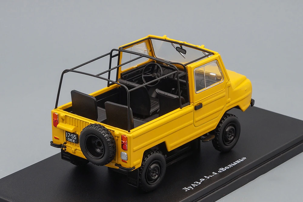 LUAZ 969M VOLYN (USSR RUSSIAN) | ЛУАЗ-969М ВОЛЫНЬ (БЕЗ ТЕНТА