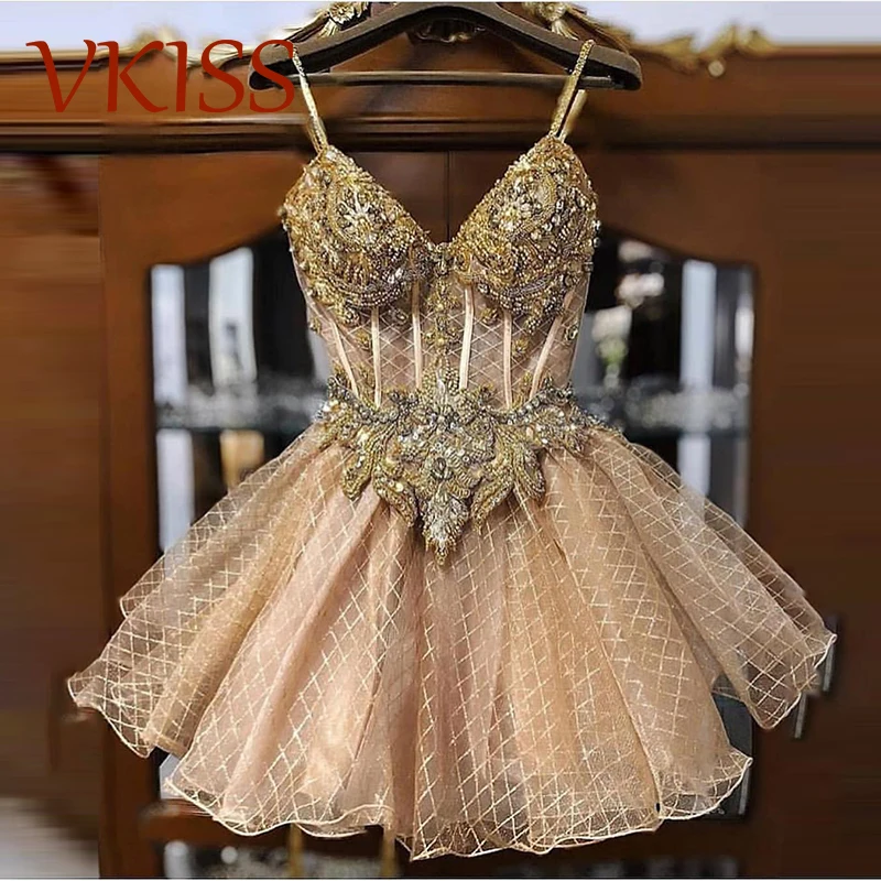 

Luxury Champagne Beaded Crystals Homecoming Dress Spaghetti Strap Party Sexy Short Cocktail Backless A Line Homecoming Gown 2023