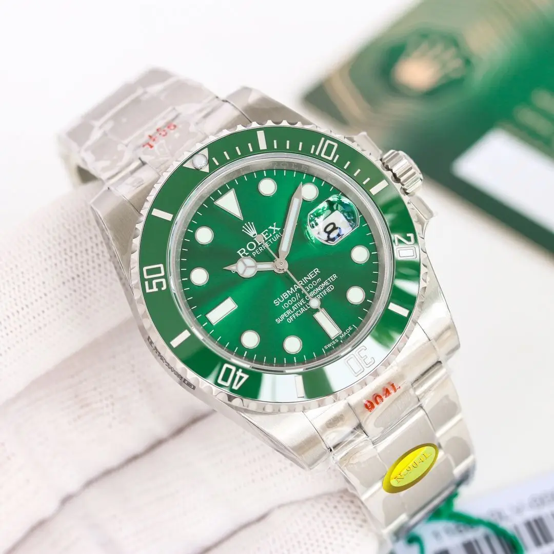 Часы Rolex со стальной лентой диаметром 40 мм