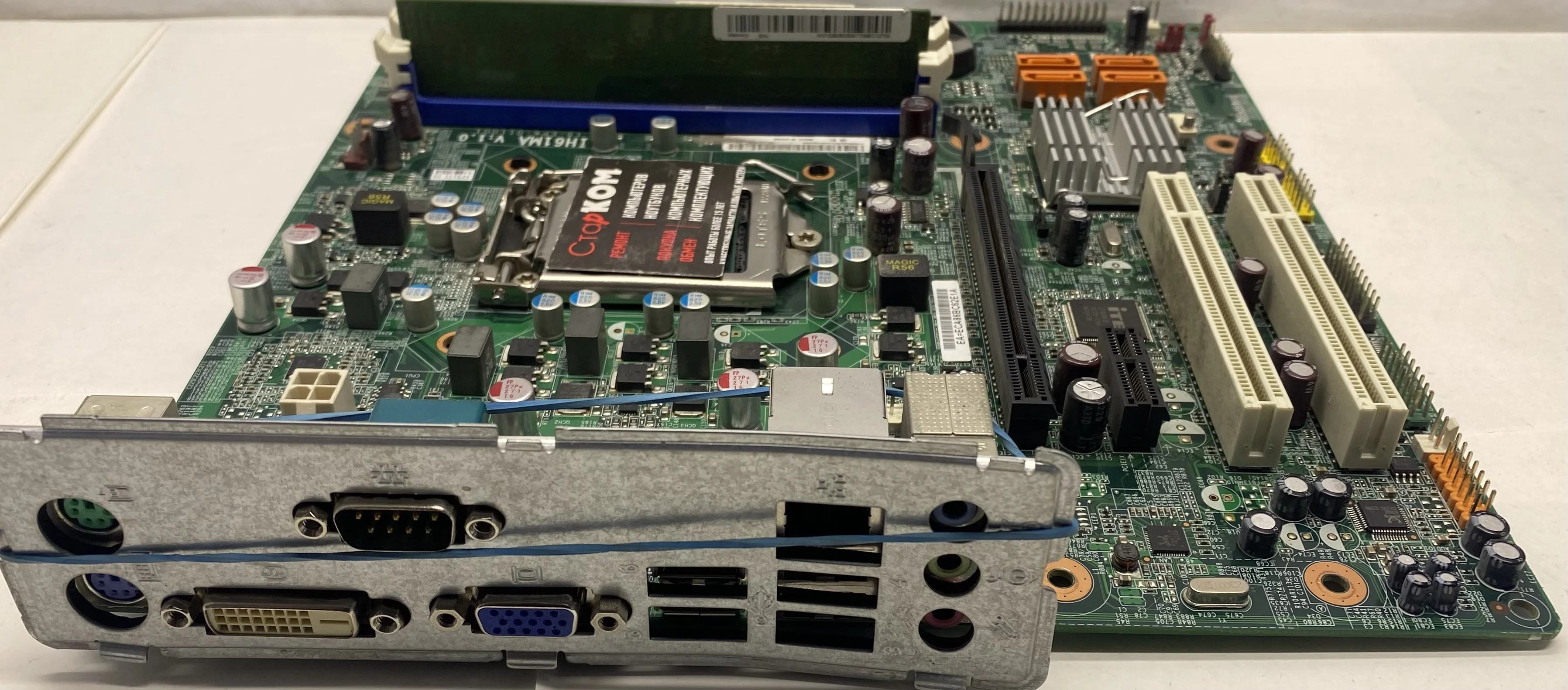 Ih61 ma2 v3. Afox ih510-ma2-v2. Afox h81 ma2 socket 1150 ddr3. Afox h61 ma2 socket 1155. материнская плата afox ih61-ma2 характеристики.