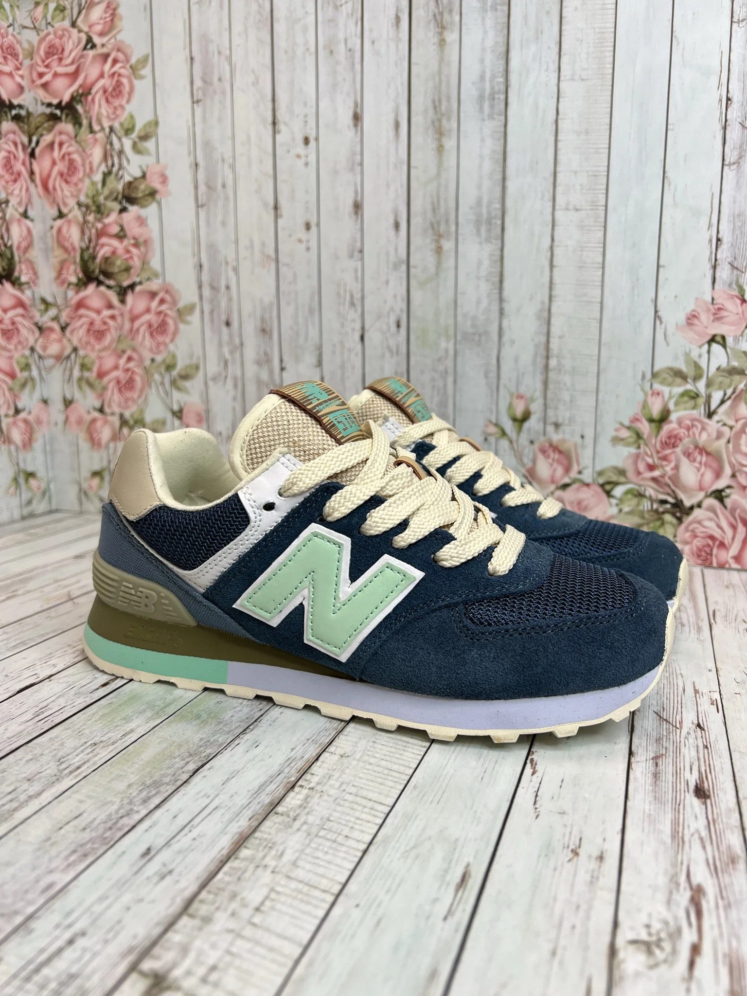 new balance retro