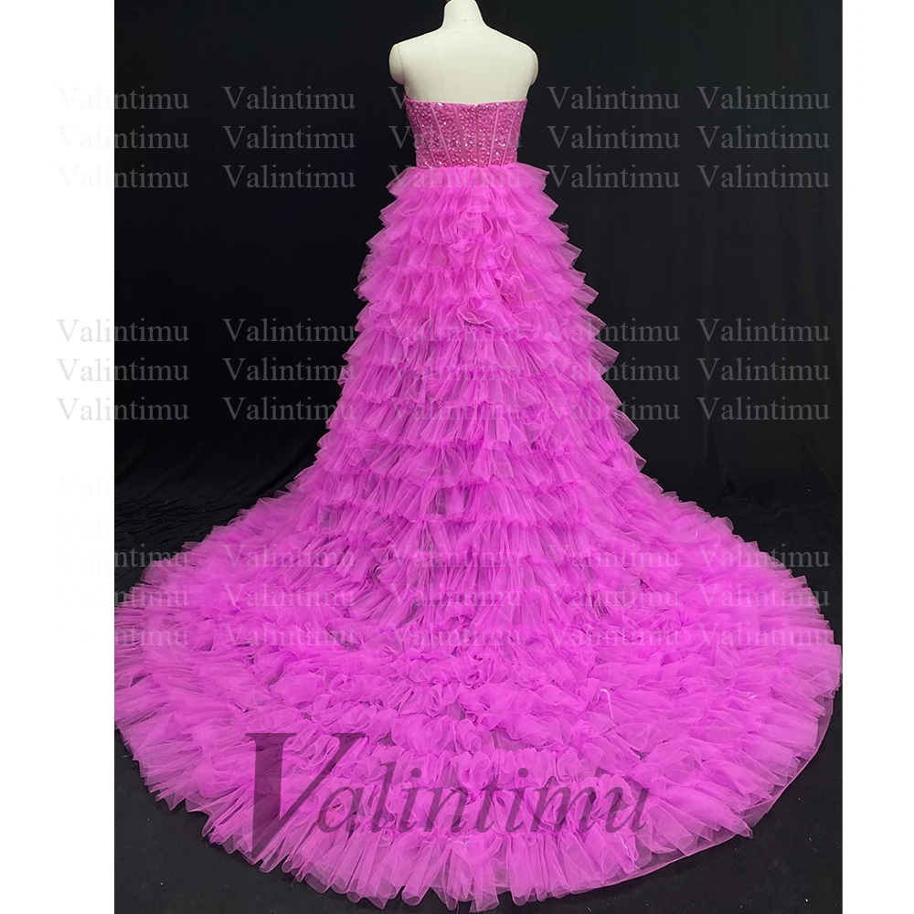 Рисунок 3 - Вечернее платье без бретелек с бусинами