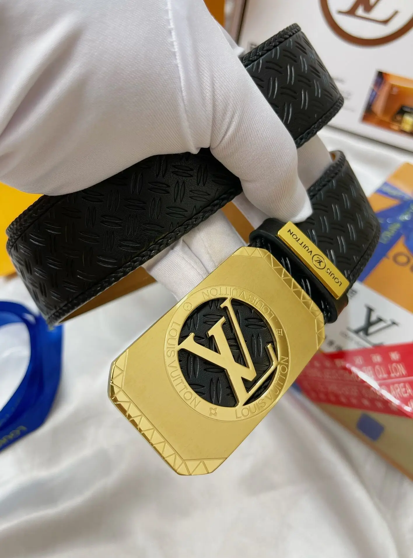 точная копия 1:1 Модный Новый Мужской Ремень В Стиле Louis Vuitton Универсальный Простой Пояс Для Бутика Ювелирных ИзделИй И Одежды 38 См