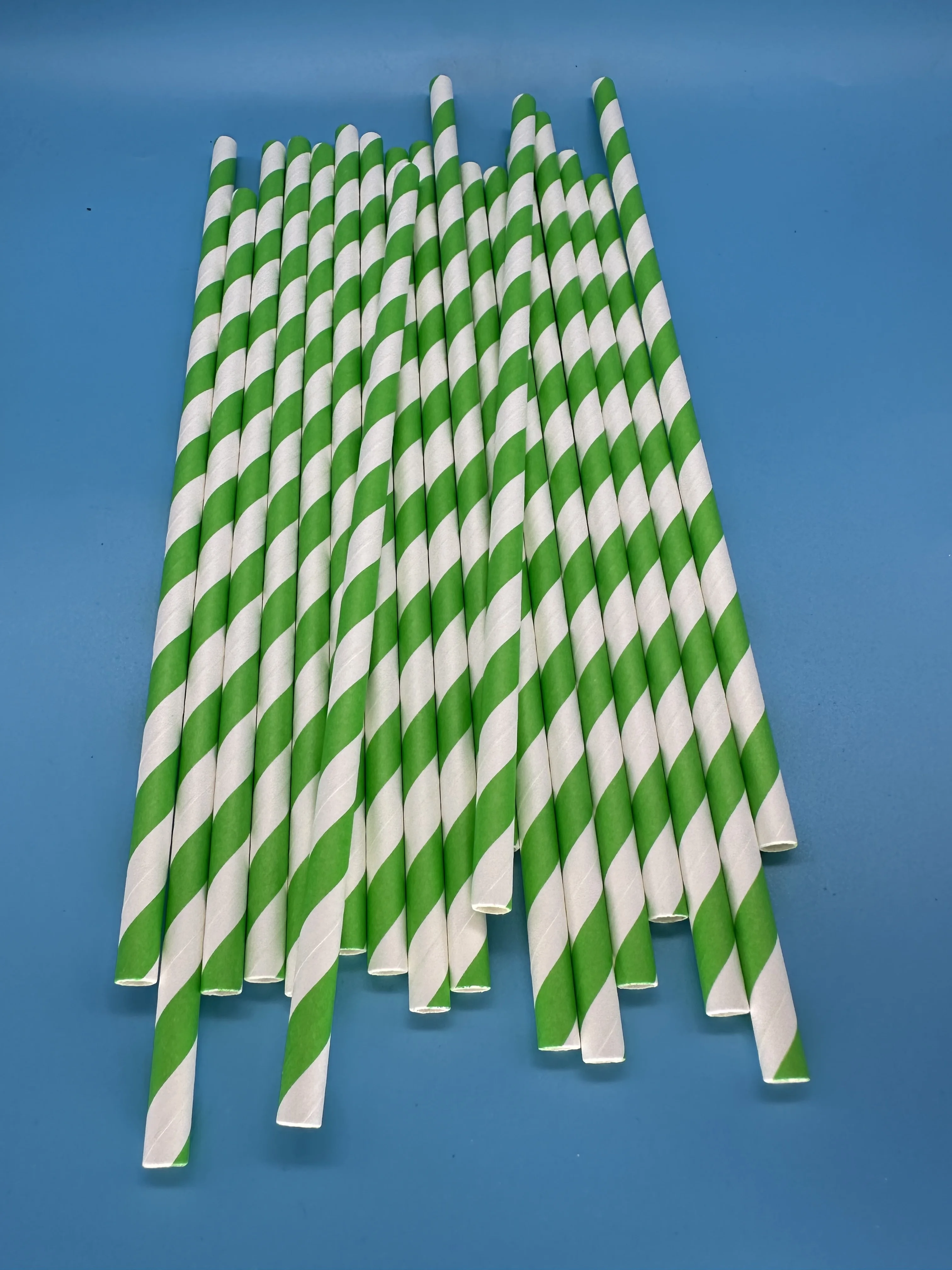 600 одноразовые зеленые и белые фотообои для сока кофе напитков