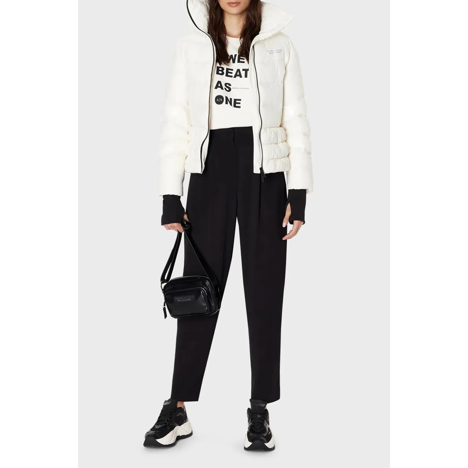 Рисунок 3 - Armani Exchange Надувное женское