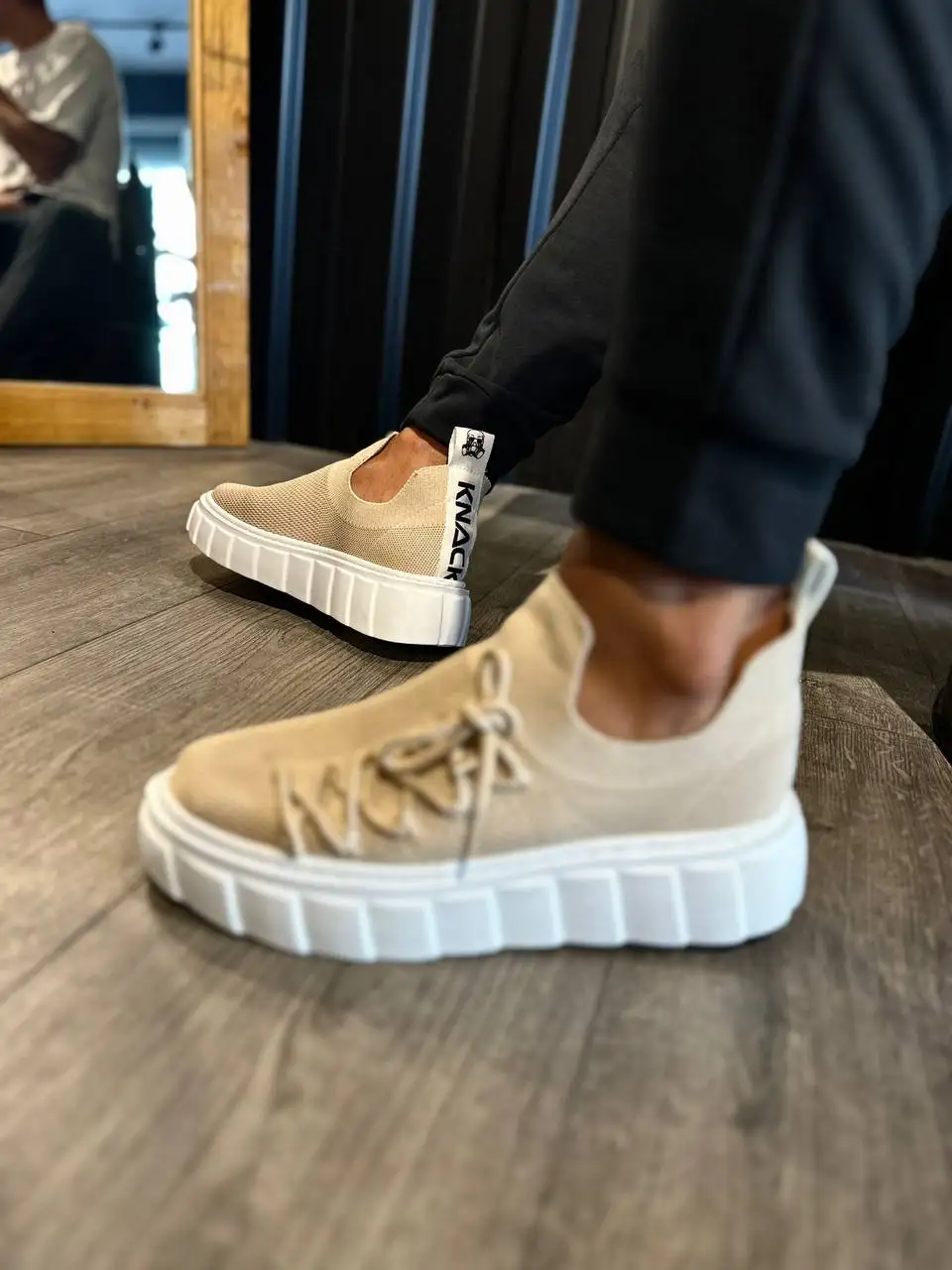

New Season Comfortable and Comfortable High Sole Daily Suede Shoes