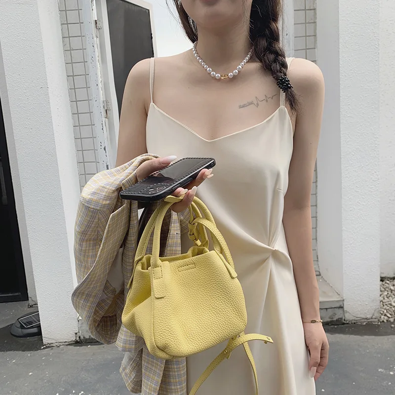 

Handbag women's new simple mini basket bag niche leather shoulder bag fashion crossbody bag small square bag