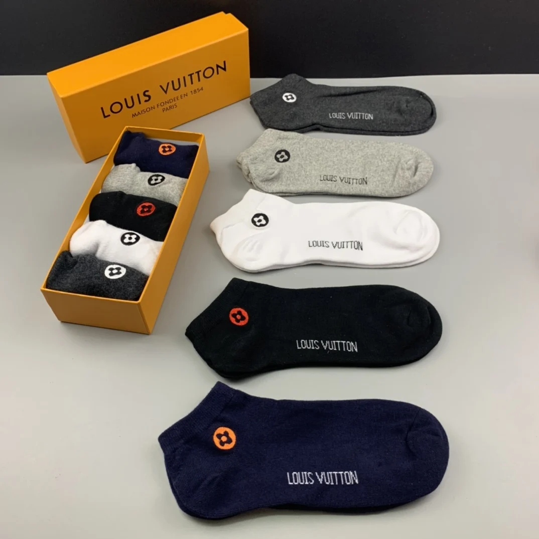 Louis Vuitton Style Copy1:1 Модные Простые Хлопчатобумажные ВпитыВающие Пот Дышащие Мужские