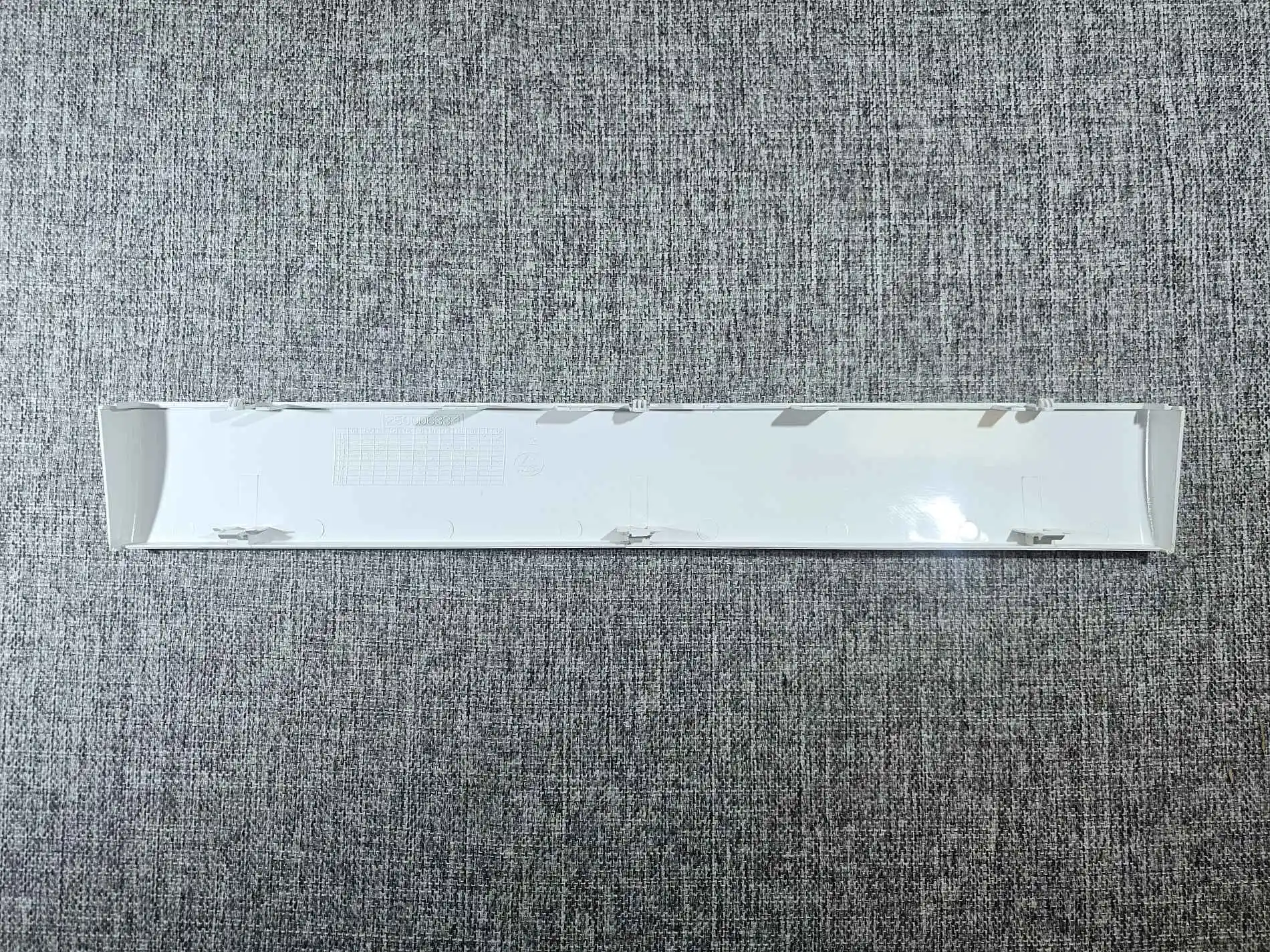 Панель нижняя Indesit C00293103 Б/У
